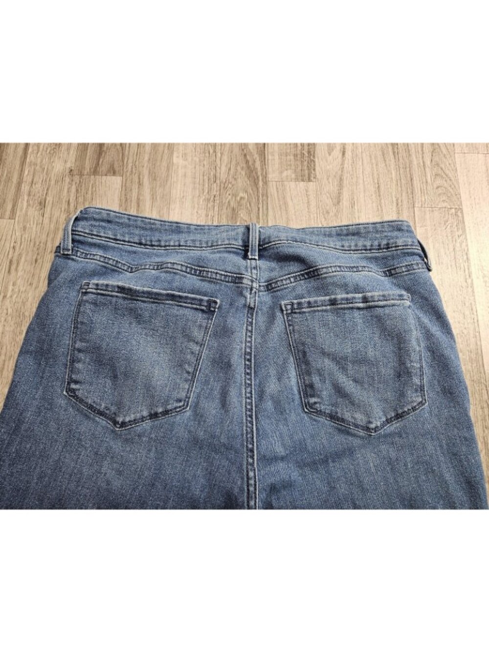 Old Navy High Rise Wow Super Skinny Jeans Womens 16 Petite Blue Med Wash Stretch - Picture 3 of 10
